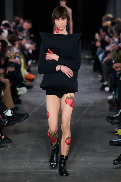 Look 5